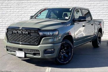 New 2026 RAM 1500 Big Horn Crew Cab 4x4 5'7' Box