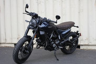 2025 Ducati Scrambler Nighshift 