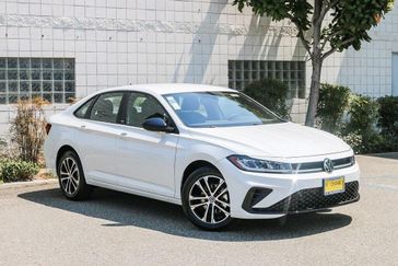 New 2025 Volkswagen Jetta 1.5T Sport