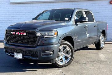 New 2027 RAM 1500 Lone Star Crew Cab 4x4 5'7' Box