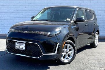 Used 2025 Kia Soul LX