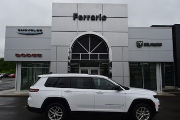 Used 2024 Jeep Grand Cherokee L Laredo