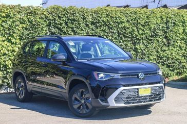 New 2025 Volkswagen Taos 1.5T S