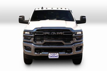 2025 RAM 2500 Tradesman Crew Cab 4x4 8' Box