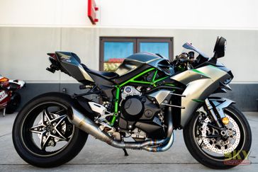 Used 2025 Kawasaki Ninja H2 ABS 