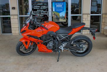 New 2026 SUZUKI GSX 8R BLUE WHITE ORANGE 
