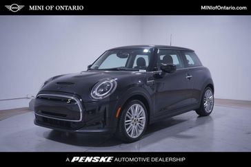 2024 MINI Cooper SE Electric Signature