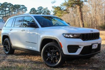 2025 Jeep Grand Cherokee Altitude X 4x4