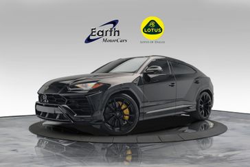 2020 Lamborghini Urus Night Vision - 23's - Full ADAS - Carbon