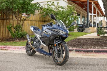 USED 2023 KAWASAKI NINJA 400 ABS 