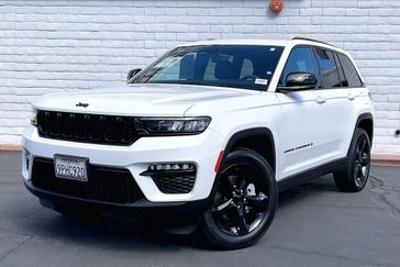 Used 2024 Jeep Grand Cherokee Limited