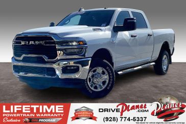 New 2026 RAM 2500 Tradesman Crew Cab 4x4 6'4' Box