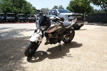 2023 KAWASAKI Z400 ABS WHITE