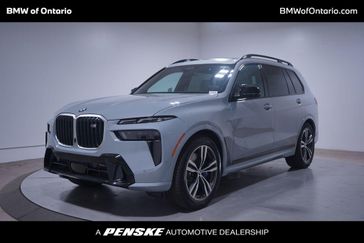 2025 BMW X7 M60i