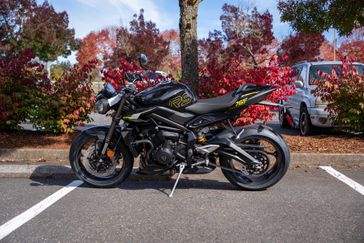 2025 Triumph STREET TRIPLE 765 RS 