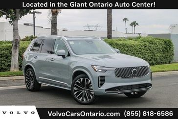2025 Volvo XC90 Plug-In Hybrid T8 Ultra
