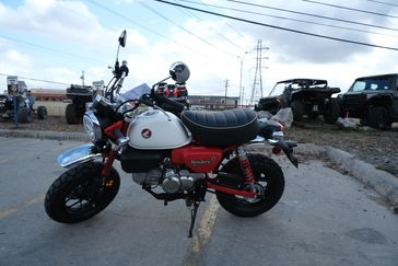 2025 HONDA MONKEY ABS RED