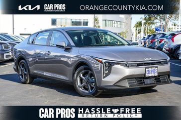 New 2026 Kia K4 LXS