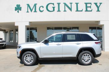 New 2025 Jeep Grand Cherokee Laredo X 4x4