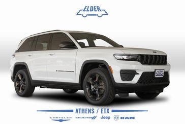 2025 Jeep Grand Cherokee Altitude 4x2