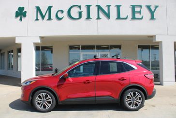 2020 Ford Escape SEL W/ PANORAMIC VISTA SUNROOF