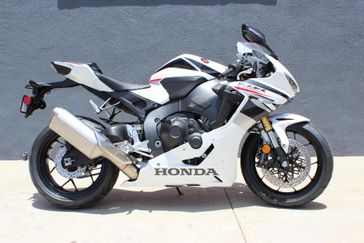 2025 Honda CBR1000RR 