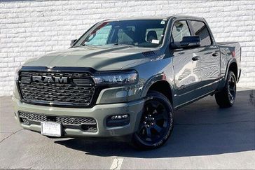 New 2026 RAM 1500 Big Horn Crew Cab 4x4 5'7' Box