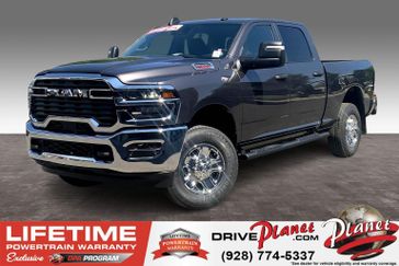2025 RAM 2500 Tradesman Crew Cab 4x4 6'4' Box