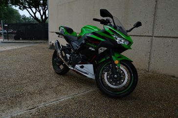 2022 Kawasaki NINJA 400 ABS GREEN AND BLACK KRT 