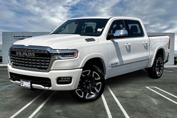 New 2026 RAM 1500 Limited Crew Cab 4x4 5'7' Box