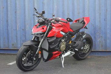 DUCATI RED