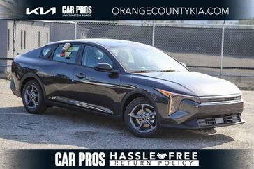 New 2026 Kia K4 LXS