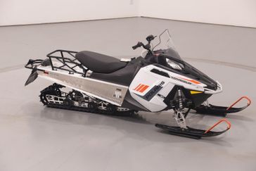 New 2024 Polaris 550 VOYAGEUR 144 ES - EASY FINANCING 