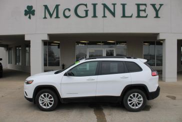 Used 2022 Jeep Cherokee LATITUDE LUX 4X4 W/ DUAL PANE SUNROOF