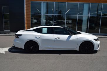 Used 2022 Nissan Maxima Sr