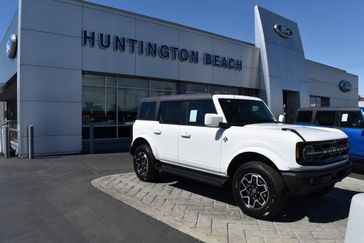 New 2025 Ford Bronco Outer Banks