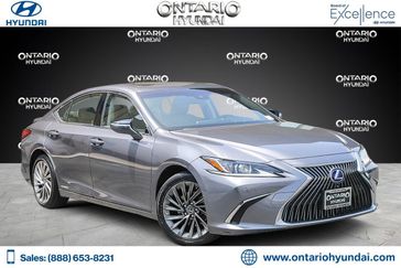 2019 Lexus ES 300h