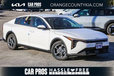 New 2026 Kia K4 LXS