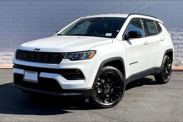 New 2026 Jeep Compass Latitude Altitude 4x4