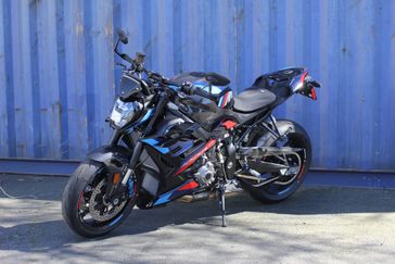 2024 BMW M 1000 R