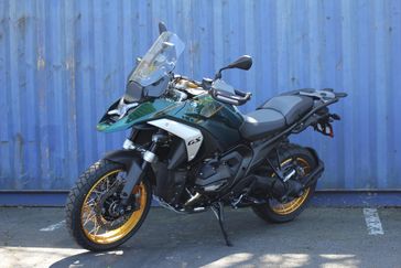 AURELIUS GREEN METALLIC
