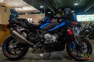 2025 BMW M 1000 XR