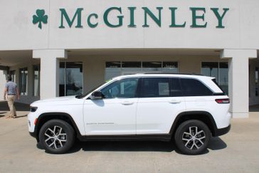 Used 2024 Jeep Grand Cherokee LIMITED 4X4