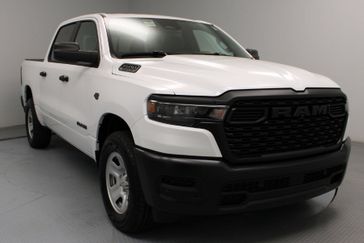 New 2027 RAM 1500 Tradesman Crew Cab 4x4 5'7' Box