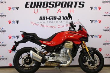 New 2025 Moto Guzzi V100 Mandello Wind Tunnel 