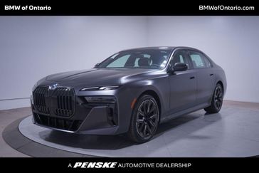 2025 BMW 7 Series 740i