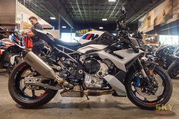 New 2026 BMW M 1000 R 