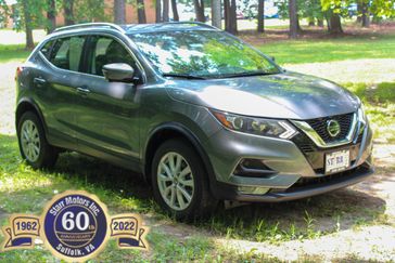 2022 Nissan Rogue Sport SV