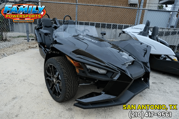 2024 POLARIS SLINGSHOT S WITH TECHNOLOGY PACKAGE AUTODRIVE JET BLACK