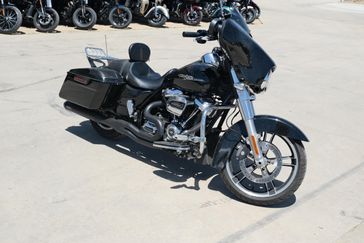Used 2019 HARLEY STREET GLIDE BLACK 